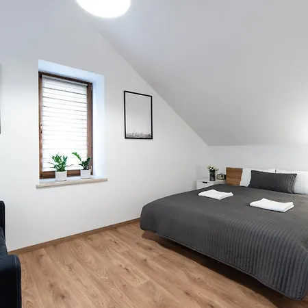 Neo Unique & Bright Apartments, Free Parking, 15Min Old Town & Kazimierz - By Homelike Krakow-3